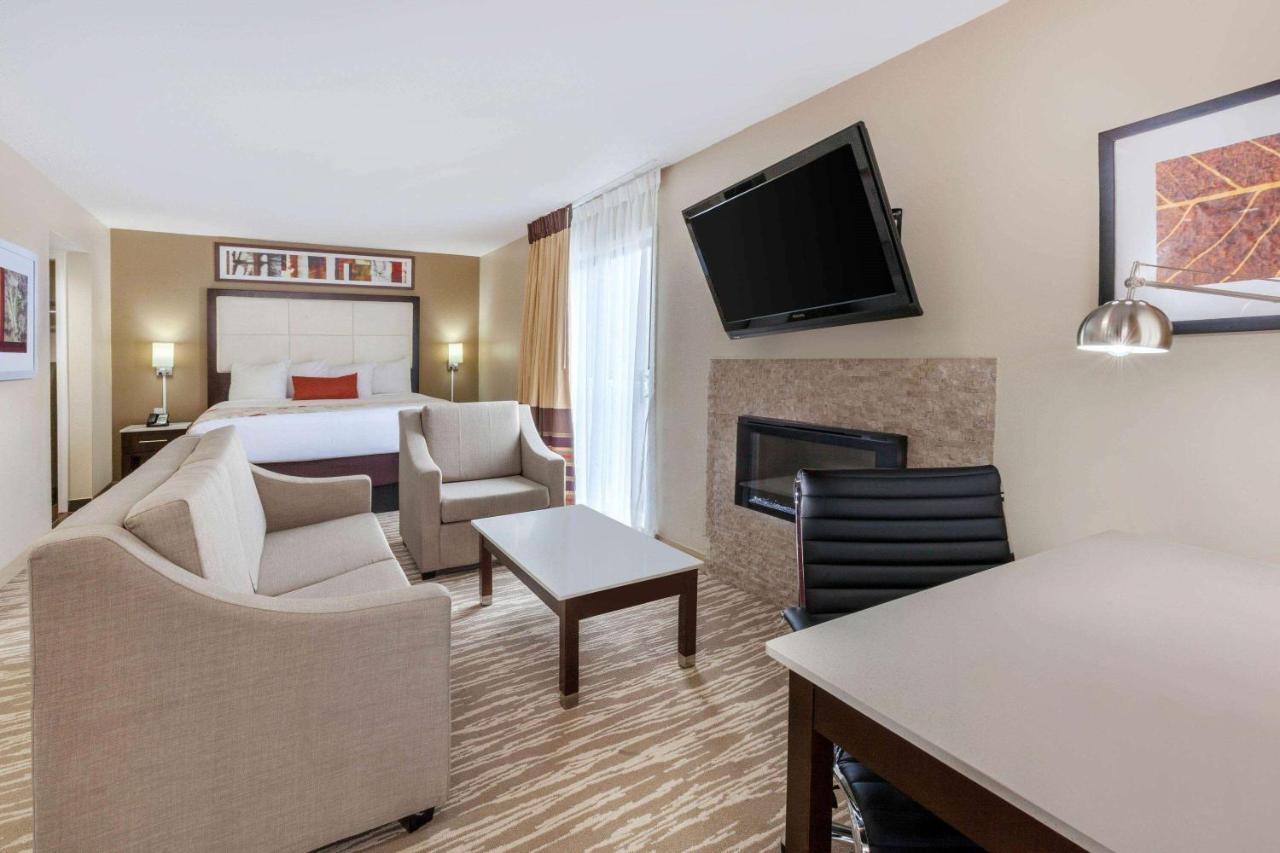 Hawthorn Suites By Wyndham Detroit Southfield Exteriör bild