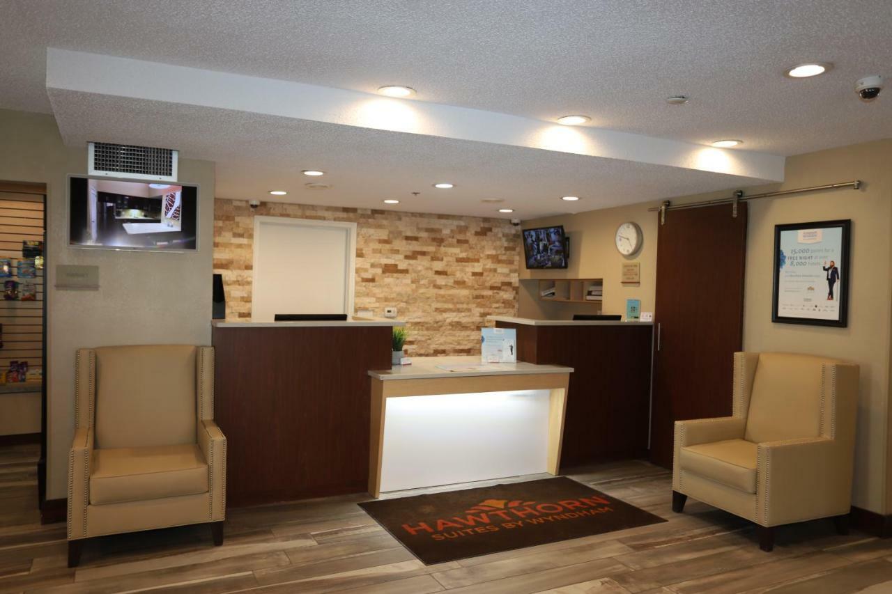 Hawthorn Suites By Wyndham Detroit Southfield Exteriör bild
