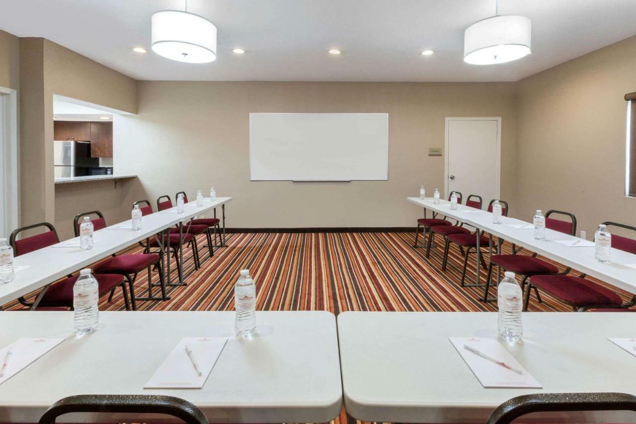 Hawthorn Suites By Wyndham Detroit Southfield Exteriör bild